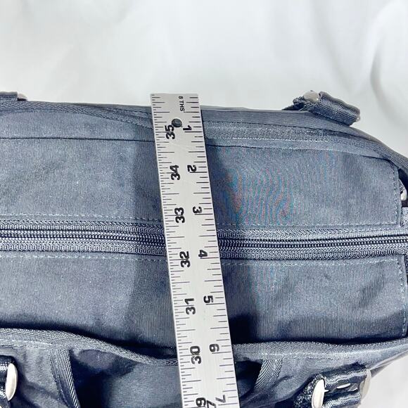 Vintage Oakley Voltage Tote Bag 2.0 Black Metal Vertical Y2K Messenger Shoulder - Picture 9 of 11